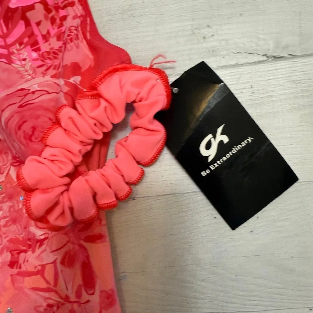 GK Flowers In The Wild Workout Leotard with scrunchie‎ adult medium NEW